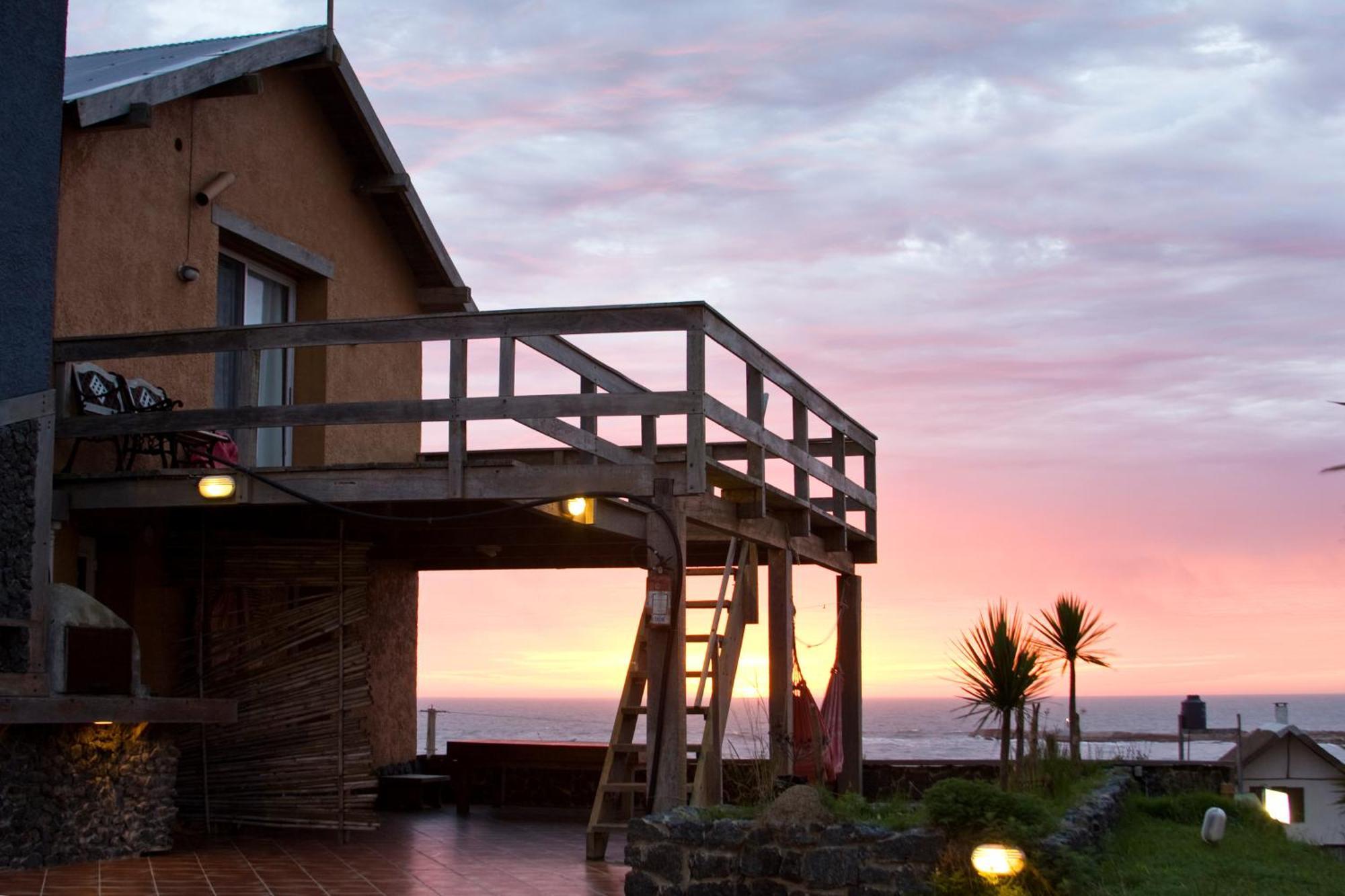 Hotel Aquarella Punta Del Diablo Exterior photo